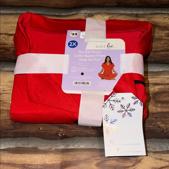 just be Red Plus Rib Notch Collar Button-Front Sleep Set - Picture 5 of 5